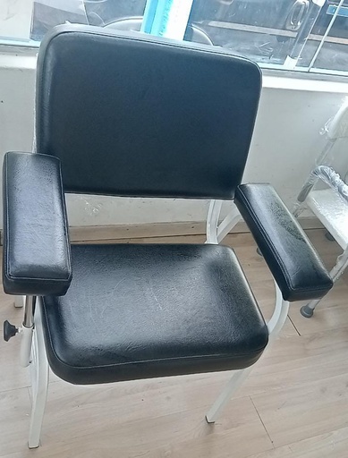 [1000026] SILLA ESPECIAL PARA TOMA DE MUESTRAS - MEDITECH MODELO MDT29